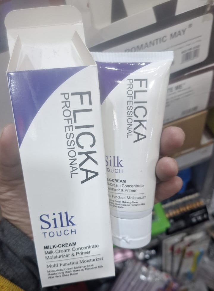 FLiCKA Silk Touch 3 In 1 Moisturizer And Primer For Hydrated Nourished Skin And Smooth Finish