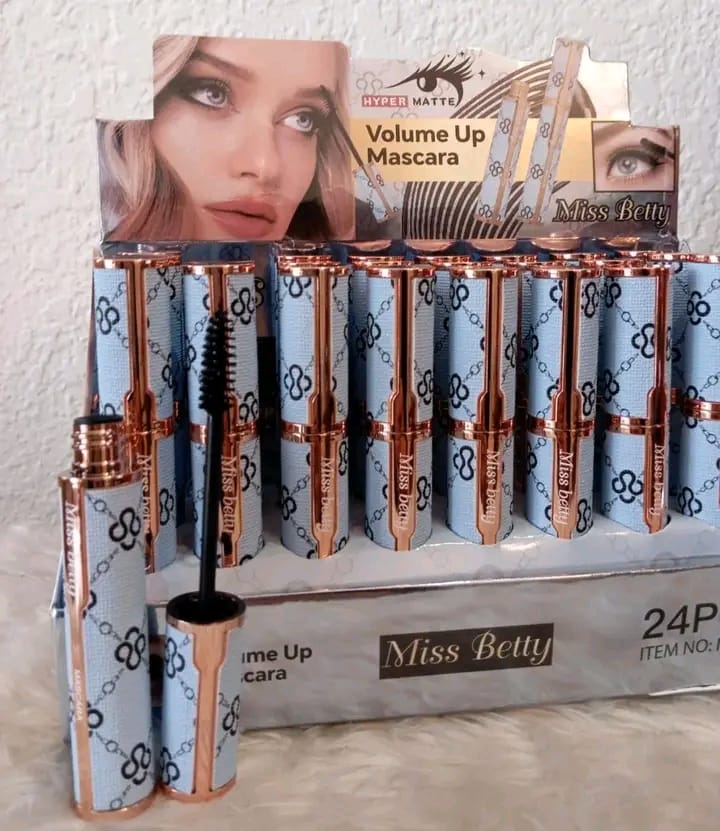 ✨ Kiss Beauty Waterproof Volume Mascara – Long Lasting Lash Extension Effect